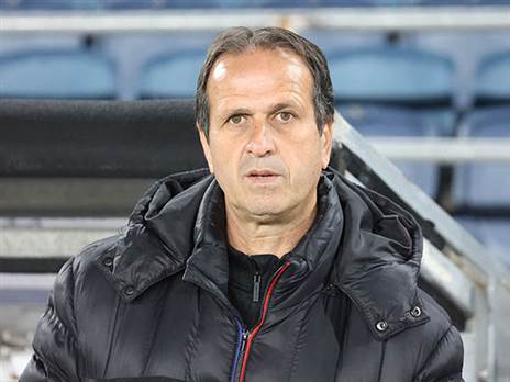 מתכנן את העתיד (ברני ארדוב)