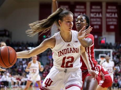 גרזון חותמת עונה ראשונה נהדרת (קרדיט: Indiana University)