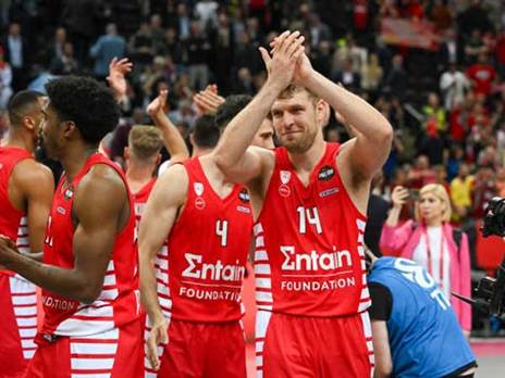 והם ינסו לעשות עוד צעד אחד (GETTY)