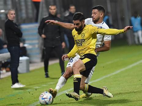 יניף גביע? (ברני ארדוב)