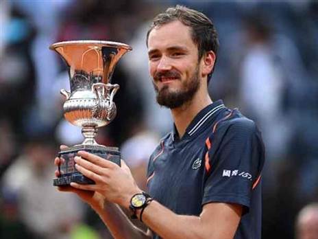 מדבדב, בכושר טוב לרולאן גארוס (getty)