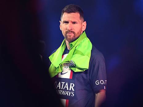 ליאו מסי. לא נהנה בצרפת (GETTY)