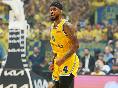 האריך את החוזה. בראון (אלן שיבר)