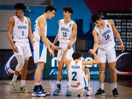 15 מ-29 לשלוש (FIBA)