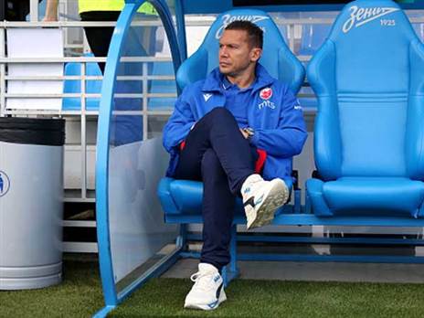 "לוקח אותך לקצה" (GETTY)