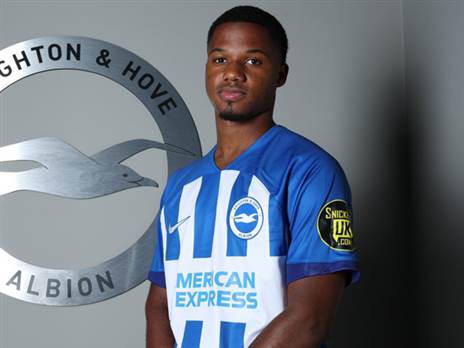 ז'ואאו קאנסלו. ברצלונה הנחיתה את המגן על הבאזר (GETTY)