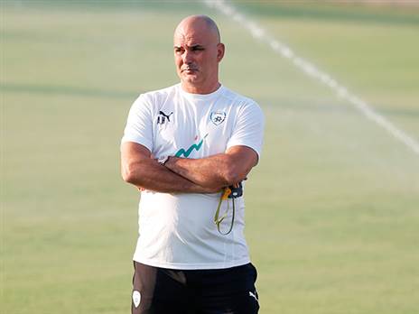 משחק קריטי הערב. חזן (אלן שיבר)