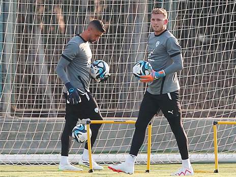 פרץ. טוב מאוד, אבל צריך לדבוק בגלזר (אלן שיבר)