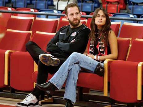 אדלסון הגיע (אלן שיבר)