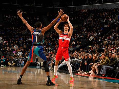 ערב קליעה לא טוב, אבל לפחות לקח 18 זריקות (Getty)