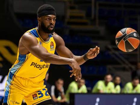 ניבו, ישוב לסגל (GETTY)