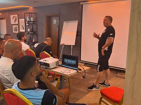 לא חוסכים באמצעים (מ.ס. דימונה)