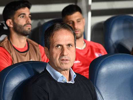 רוני לוי. ינסה להרים את הקבוצה שלו לקראת הדרבי (ברני ארדוב)