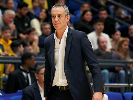 "לורנזו לא שכח לשחק" (אלן שיבר)