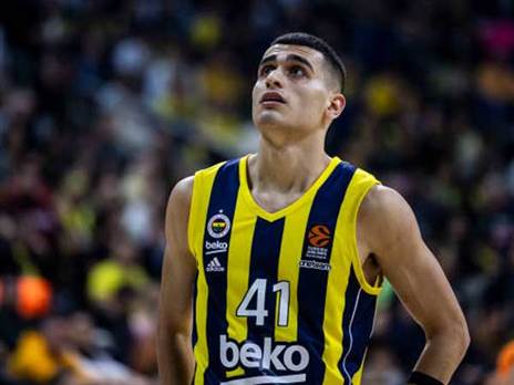 “עתיד ורוד“. ים מדר (GETTY)