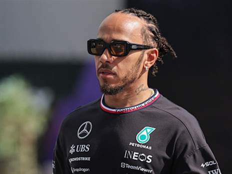 יצא למתקפה. המילטון (GETTY)