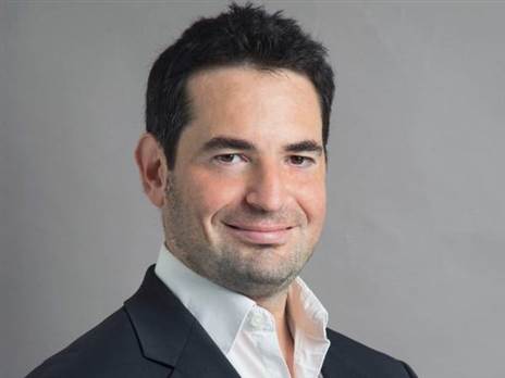 שיהיה בהצלחה, עו"ד קוריצקי (ג`ו פרץ)