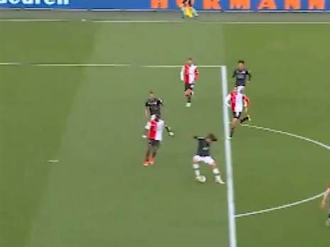 הנגיעה הראשונה והמטעה