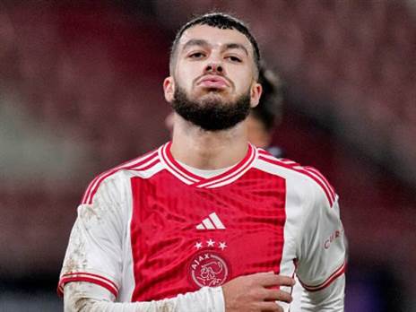 מיקוטאדזה. סבל באייאקס (getty)