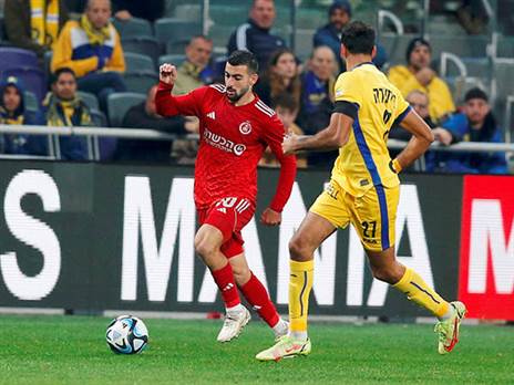 הישאם לאיוס מול מכבי ת“א בדרבי. בעונה הבאה בצהוב? (אלן שיבר)