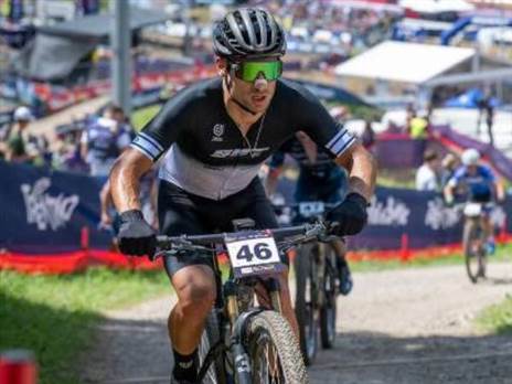 שיהיה בהצלחה. זלצמן (צילום: Armin m. Kustenbruck)