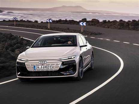 בשלב הראשון עם 367 כ"ס וסוללת 100 קוט"ש, בעתיד גם סוללת 83 קוט"ש