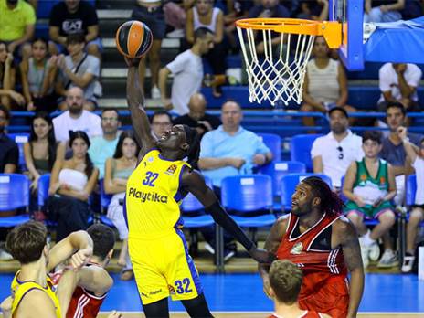 אבל התקשתה בהגנה (Savvides Press)