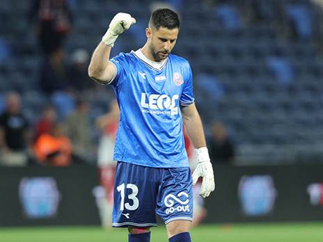 אנטמן, “שוער טוב מאוד“ (אלן שיבר)