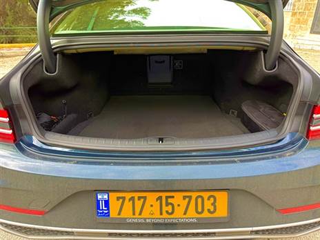 תא המטען לא מרשים במיוחד