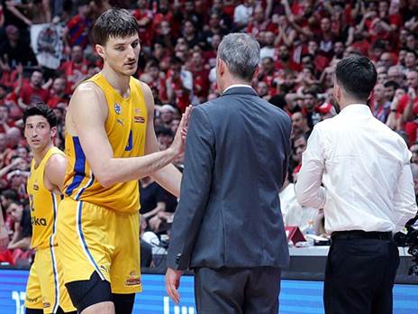 העונה זה יראה טוב יותר? (אלן שיבר)