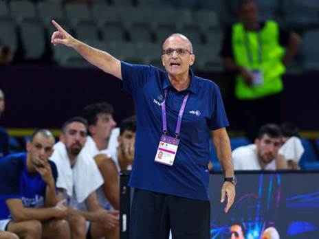 היריבה הבאה: יוון