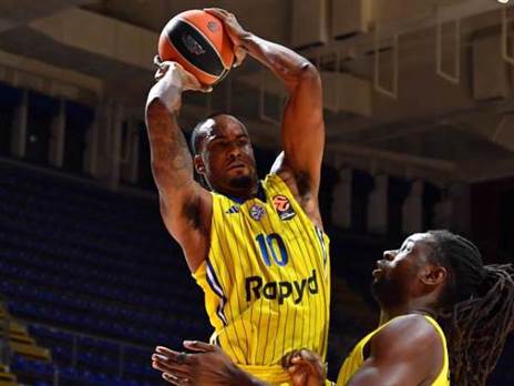 קשה לשחק בלי קהל (Getty)