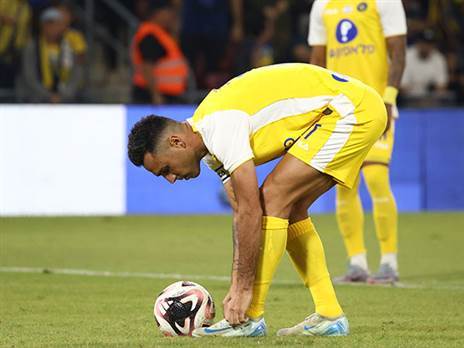 שיאן ההחטאות בעשור האחרון. זהבי (אלן שיבר)