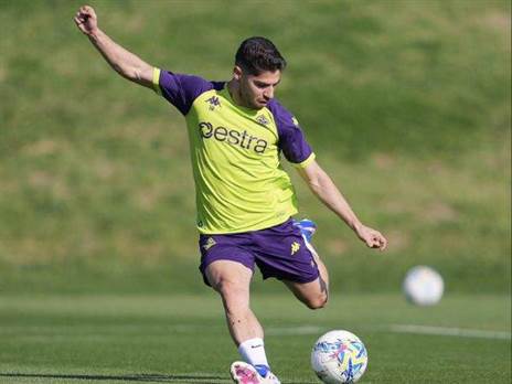 (האתר הרשמי של פיורנטינה)