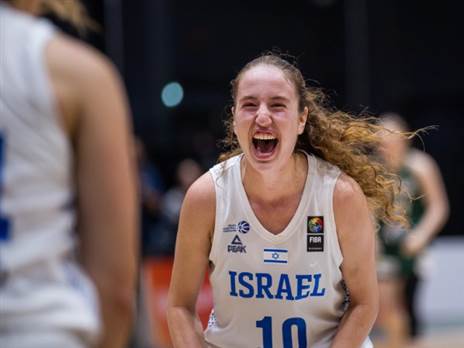 אורן, לכמה עוד הישגים היא תוביל?! (FIBA)