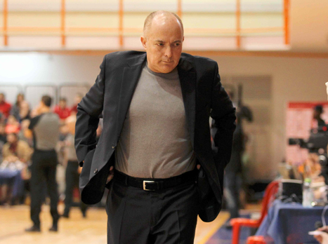 צעד קטן לליגת העל. אדלשטיין (אלן שיבר)