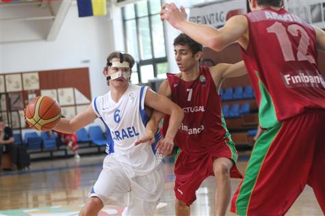 יבגני חודולוב. משחק מצויין (לילך וייס)