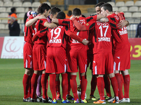 הכל או כלום. שחקני הפועל חיפה (אדריאן הרבשטיין, וואלה)