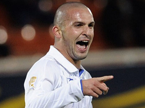 שהר. קצת ריח של דשא