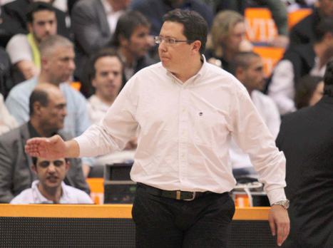 לפחות לא הפסיד טכנית. עדן ענבר (אלן שיבר)