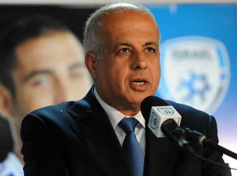 לוזון. יחזור בו מדרישותיו? (צילום: ברני ארדוב, וואלה!)