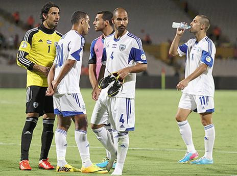 "חדר ההלבשה חזק" (אלן שיבר)