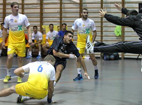 הפתעה מרגיזה. דדי פרץ מרחובות, במרכז (דוד פליגל, איגוד הכדוריד)