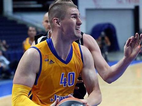 כבר לא יפגוש את מכבי. דייויס (GETTYIMAGES)