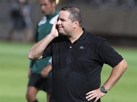 יצא בלי דוח. בן שמעון (אלן שיבר)