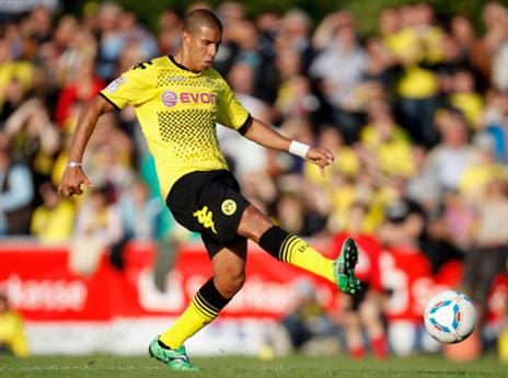 נוכל או קורבן? זידאן במדי דורטמונד (GETTYIMAGES)