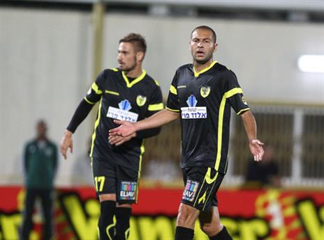 ברוכיאן. הבכורה בהרכב לא עזרה (אלן שיבר)