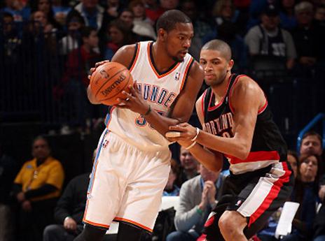 דוראנט, לא השאיר סיכוי לבאטום (GETTYIMAGES)