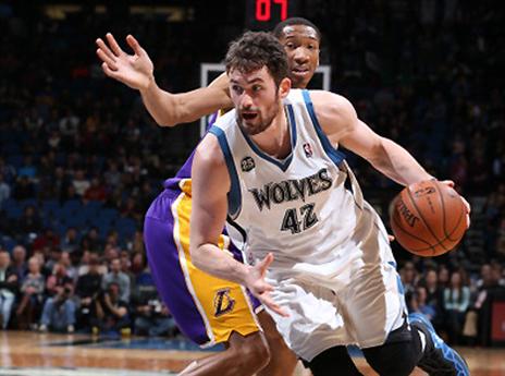 לאב, התעלל בלייקרס (GETTYIMAGES)