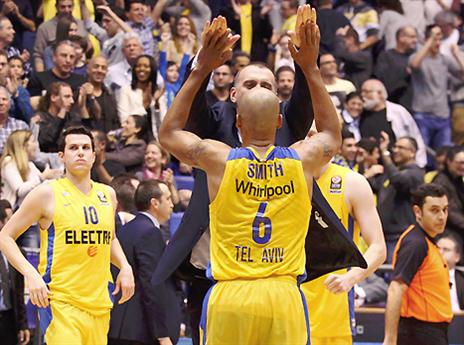 הרבה לחץ השתחרר. וויצ'יץ' וסמית'